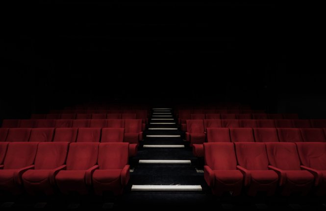 Konferencja w kinie i teatrze