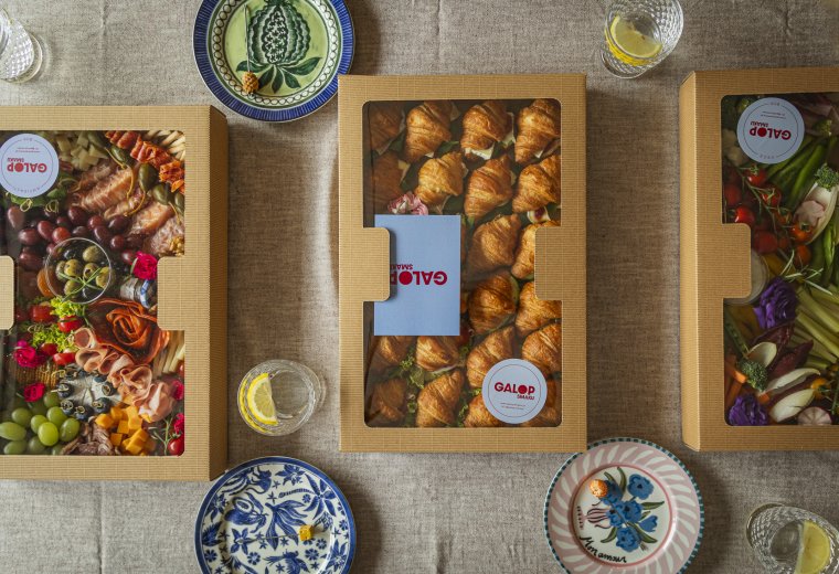 Catering w boxach – czy to dobre rozwiązanie na wydarzenie biznesowe?