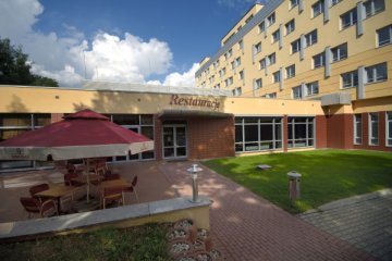 hotel *** - Qubus Hotel Głogów - „RESTAURACJA „ - zdjęcie 1
