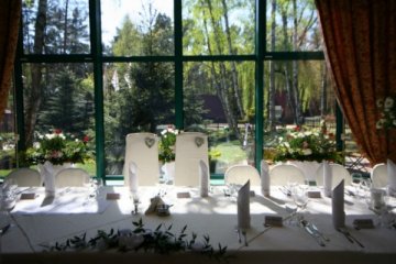 obiekt konferencyjny - Ośrodek Szkoleniowo Wypoczynkowy KAMA - Restauracja - zdjęcie 1