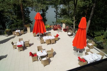 hotel *** - Smolarnia Hotel & Restaurant - Taras (w okresie letnim) - zdjęcie 1