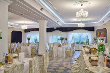 hotel *** - Dwór Czarneckiego *** - restauracyjna - zdjęcie 2