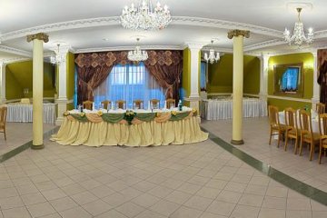 hotel *** - Dwór Czarneckiego *** - lustrzana - zdjęcie 1