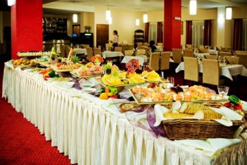 hotel **** - Hotel Krynica**** - Restauracja "Różana" - zdjęcie 1