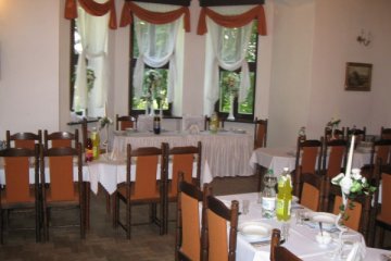 obiekt konferencyjny - Podkarpackie Centrum Edukacji Nauczycieli w Rzeszowie Oddział w Tarnobrzegu Hotel „Dworek pod lipami” - Sala nr 4 - zdjęcie 2
