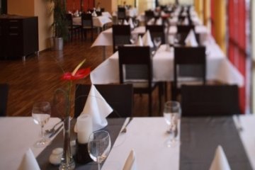 hotel *** - Hotel System Premium - sala restauracyjna - zdjęcie 2