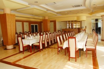obiekt konferencyjny - Centrum Rehabilitacyjno – Szkoleniowe MediCol - Restauracja „Zdrojowa” - zdjęcie 4