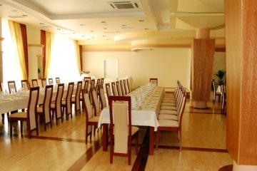 obiekt konferencyjny - Centrum Rehabilitacyjno – Szkoleniowe MediCol - Restauracja „Zdrojowa” - zdjęcie 2