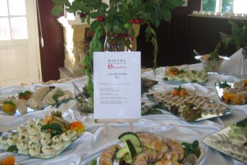 hotel *** - Hotel Restauracja Alexandra - Mała Sala - zdjęcie 3