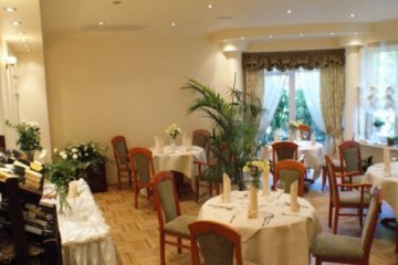 hotel *** - Hotel Restauracja Alexandra - Mała Sala - zdjęcie 5