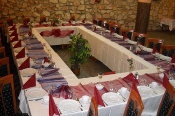 hotel - Ośrodek Szkoleniowo-Wypoczynkowy Bogdanka - Sala Restauracyjna - zdjęcie 1