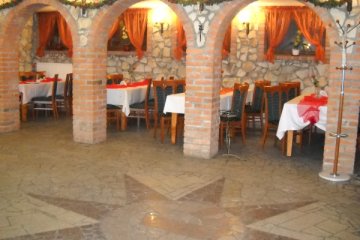 hotel - Ośrodek Szkoleniowo-Wypoczynkowy Bogdanka - Sala Restauracyjna - zdjęcie 2