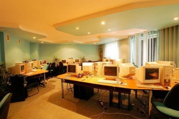 obiekt konferencyjny - Centrum Edukacyjne - Średnia - zdjęcie 2