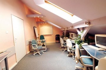 obiekt konferencyjny - Centrum Edukacyjne - Średnia - zdjęcie 3