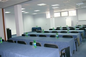 hotel *** - Hotel Pod Jedlami - Sala Konferencyjna - zdjęcie 1