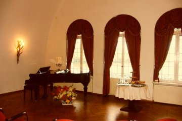 hotel *** - Hotel Podewils *** – Zamek Rycerski - Sala Koncertowa - zdjęcie 1