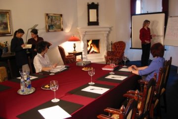hotel *** - Hotel Podewils *** – Zamek Rycerski - Biblioteka - zdjęcie 1