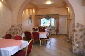 hotel *** - Hotel Nad Pisą - Sala Główna ze stałą sceną - zdjęcie 3