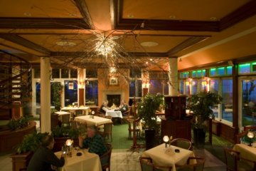 hotel *** - Hotel – Restauracja Meduza - Sala Restauracyjna - zdjęcie 4