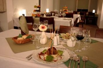 hotel - Hotel Morawa - Restauracja - zdjęcie 1