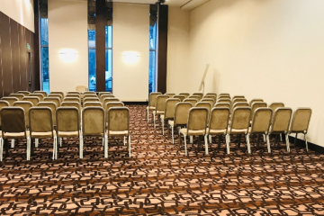 hotel **** - Holiday Inn Resort Warszawa Józefów - Constellation 3 - zdjęcie 1