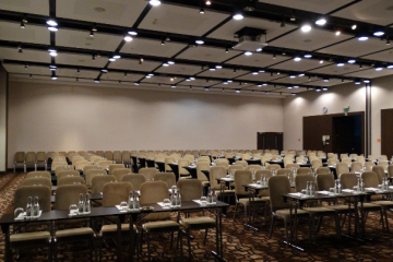 hotel **** - Holiday Inn Resort Warszawa Józefów - Constellation 2 + 3 - zdjęcie 1