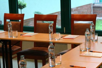 obiekt konferencyjny - Ośrodek Szkoleniowo Wypoczynkowy KAMA - Sala Szkoleń III - zdjęcie 2