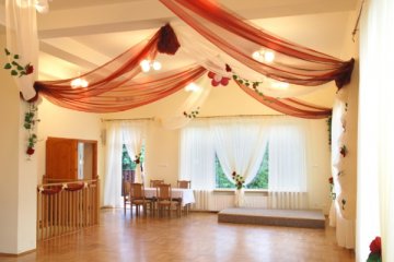 obiekt konferencyjny - Ośrodek Szkoleniowo-Rekreacyjny Groń - Sala Bankietowa - zdjęcie 1