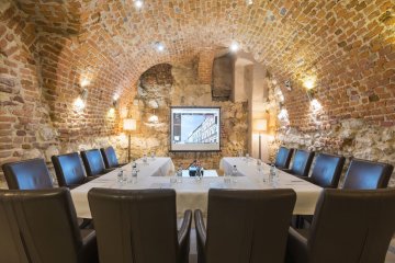 hotel **** - Hotel Unicus - Sala Konferencyjna - zdjęcie 1