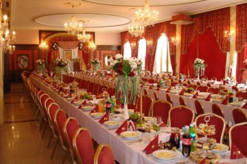 hotel - Hotel Królewski w Janowie Lubelskim - Galeria Królewska - zdjęcie 1