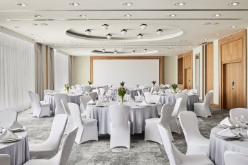 hotel ***** - Sheraton Poznan Hotel - Universia ABC - zdjęcie 1