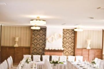 pałac - Pałacyk Łąkomin - Sala Dworska - zdjęcie 3