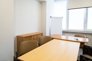 obiekt konferencyjny - MONIUSZKI 7 Centrum biurowo-szkoleniowe - Salka REKRUTACYJNA - zdjęcie 3