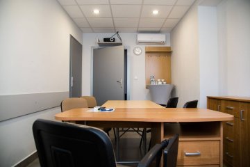 obiekt konferencyjny - MONIUSZKI 7 Centrum biurowo-szkoleniowe - Salka REKRUTACYJNA - zdjęcie 4