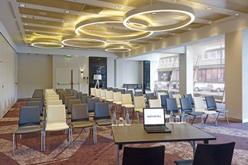 hotel **** - Novotel Warszawa Centrum - Lilia - zdjęcie 1