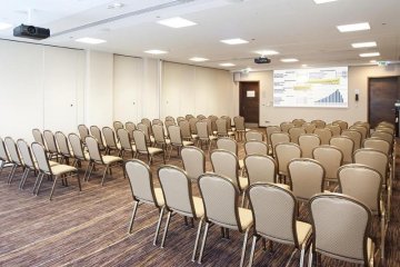 hotel **** - Hilton Garden Inn Kraków - Mistral + Terral - zdjęcie 1