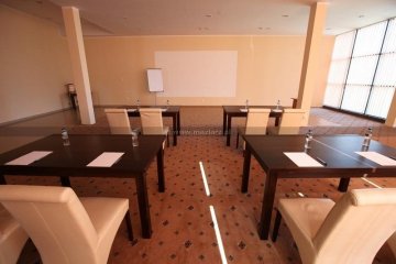 obiekt konferencyjny - Pod Lipami Sp. z o.o. CENTRUM BANKIETOWO - KONFERENCYJNE - Słoneczna - zdjęcie 2