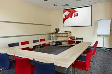 hotel - Hotel ibis Kraków Stare Miasto - Sala Barbakan - zdjęcie 1