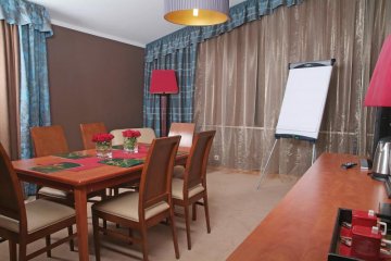 hotel *** - Farmona Hotel Business & SPA - Sala studio - zdjęcie 2