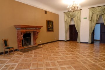 hotel *** - Zespół Zamkowo – Parkowy w Krasiczynie - Kominkowa - zdjęcie 2