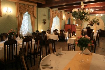 hotel *** - Hotel Gotyk - Sala Zielona - zdjęcie 1