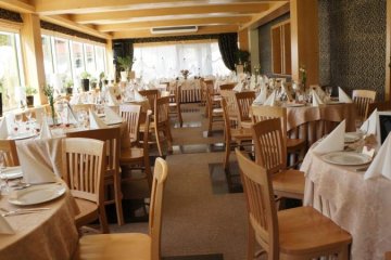 hotel **** - Hotel META Resort & Vine SPA - Restauracja Tarasowa - zdjęcie 2