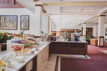 hotel **** - Hotel **** ARŁAMÓW - Restauracja Carpathia - zdjęcie 2