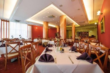 hotel **** - Hotel Orient **** - Restauracja - zdjęcie 3