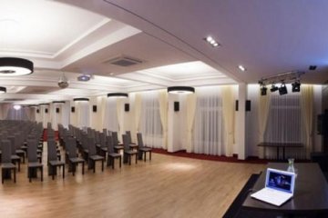 hotel *** - Hotel SORAY*** Kraków-Wieliczka - Honey+Sinatra - zdjęcie 1