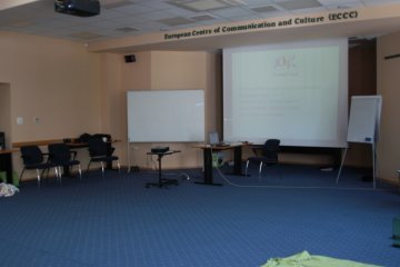 obiekt konferencyjny - Europejskie Centrum Komuniakcji i Kultury - Sala Multimedialna - zdjęcie 2