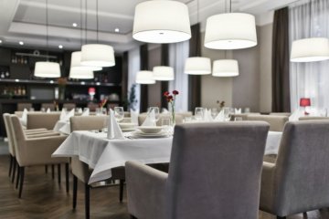 hotel **** - Red Baron Hotel - restauracja hotelowa - zdjęcie 1