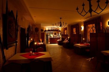 hotel *** - Hotel Castle - Sala Restauracyjna - zdjęcie 1