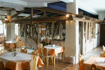 hotel *** - Hotel Restauracja Maria - Sala Restauracyjna - zdjęcie 1