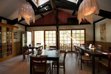 hotel *** - Hotel Restauracja Maria - Sala Restauracyjna - zdjęcie 2